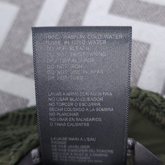 Vince Camuto Crochet Bandeau Halter One-Piece Swimsuit Size 10 SAFARI GREEN - Picture 11 of 12